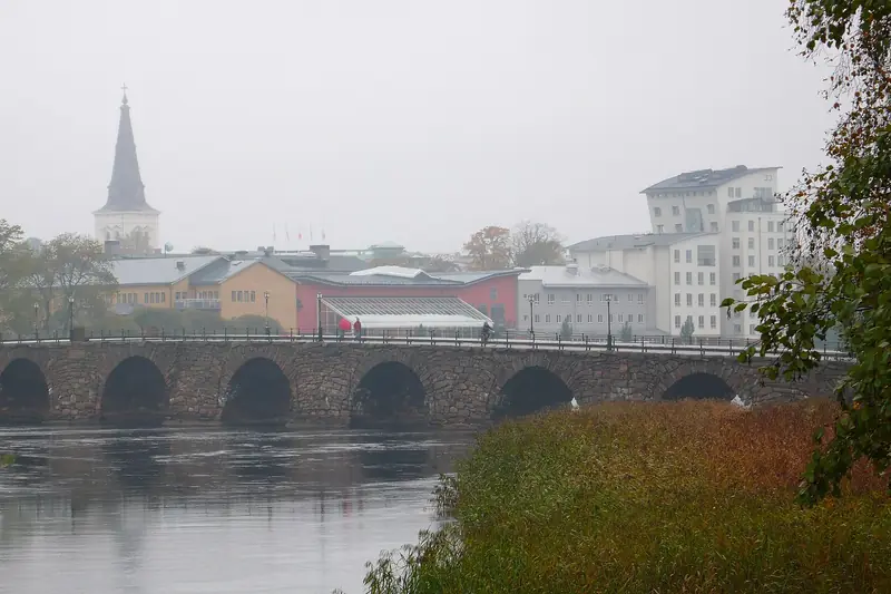 Stenbron över Klarälven i Karlstad